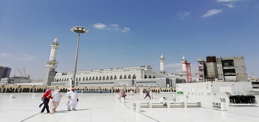 Required documents to apply for hajj or Saudi Arabia visa for Umrah from Dubai