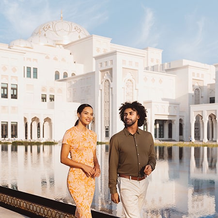 Dubai to Abu Dhabi tour Grand Mosque, Palace Qasr Al Watan & Heritage village