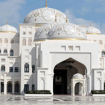 Dubai to Abu Dhabi tour Grand Mosque, Palace Qasr Al Watan & Heritage village