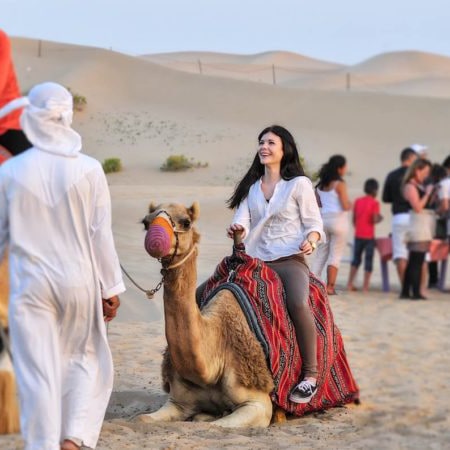 Dubai Luxury Desert Safari, Sahara Fortress 5 Star Banquet & Live Entertainment